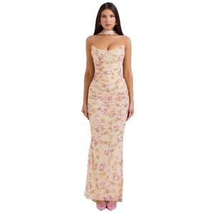 Ensemble deux pièces haut bustier à fleurs et jupe crayon taille haute beige et rose