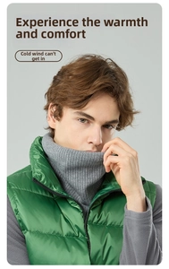 Detailed view of the thick fleece lining on a knitted thermal winter neck warmer