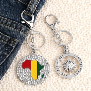 African Map Rhinestone Keychain Zinc Alloy Sun Compass Pendant Key Ring For Car Hip Hop Fashion Novelty Accessories