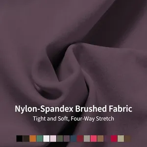 Quick-dry yoga t-shirt in deep purple brushed fabric with four-way stretch for fitness