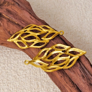 Hollow leaf pendants in 304 stainless steel gold finish for DIY jewelry necklaces
