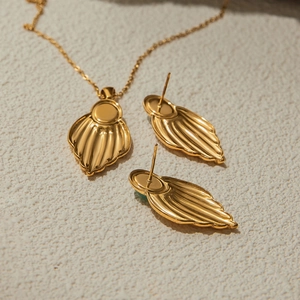 Elegant gold titanium steel leaf pendant necklace and earrings jewelry set for women