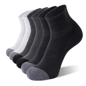Herren Professionelle Basketball Socken Atmungsaktives Mesh Dämpfung Fußgewölbestütze Polyester Farbblock Kurzschaft Sportsocken