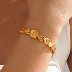 Minimalist Stainless Steel Geometric Round Bangle For Women European American Style Sunburst Pattern Open Cuff Bracelet Jewelry