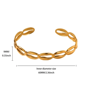 Detailed dimensions of gold starfish shell bangle showing 60mm diameter and 9mm width