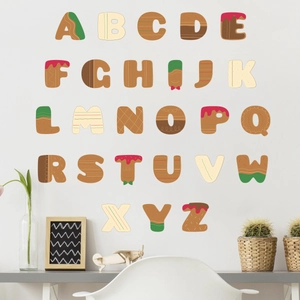 Stickers muraux alphabet A-Z style pain d'épices de Noël sur mur blanc pour enfant
