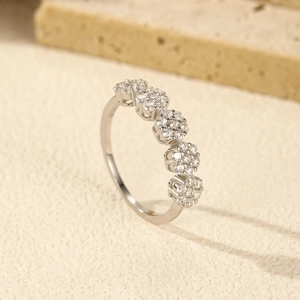 Sparkling S925 sterling silver ring featuring five cubic zirconia pavé flower units
