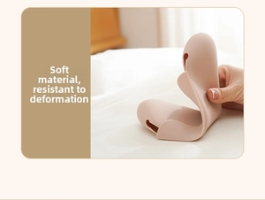 Silicone makeup pouch detail, soft and flexible cosmetic brush storage bag for travel use.