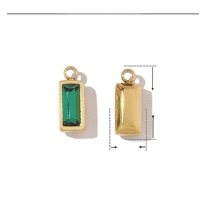 Detailed specs of a 11x4mm gold rectangular pendant with green rhinestone and dimensions
