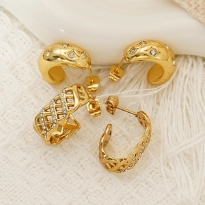 Minimalist gold C-shaped earrings with crystal inlay and hollow mesh design