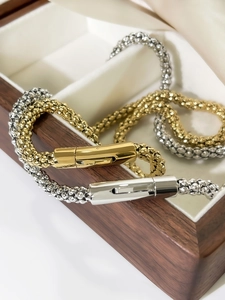 Detail of 6mm popcorn chain necklace with magnetic clasp in gold and silver finish
