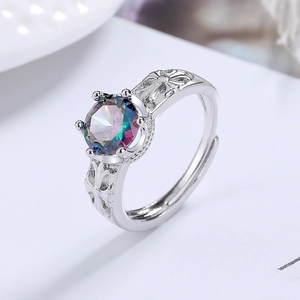 Adjustable silver ring with round rainbow cubic zirconia and vintage carved patterns