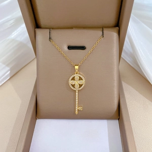 Flower Key Pendant Necklace Stainless Steel Copper Micro Pave Rhinestone Sparkly Luxury Jewelry Gift For Women