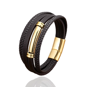 Bracelet multicouche en cuir tressé noir pour hommes avec ornements en métal doré chic