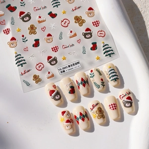 Autocollants ongles Noël 3D avec motifs ours, sapins et bonshommes de pain d'épices