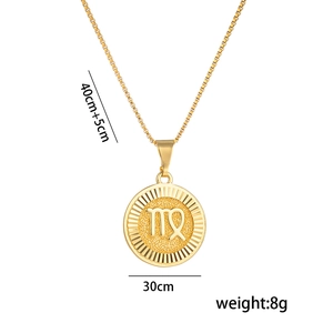 Vue détaillée du pendentif signe Vierge doré avec dimensions et poids total de 8g