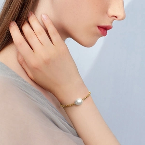 Baroque pearl and gold bead 925 sterling silver bracelet for women on wrist