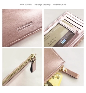 Dettaglio mini portafoglio laser oro rosa con scomparti per carte e cerniera