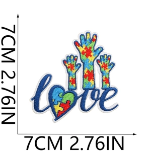 Detailed view of 7x7cm heart puzzle embroidery patch with precise size measurements