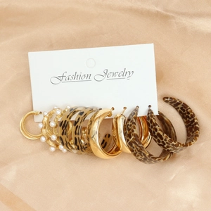 6-pair set of gold hoop earrings featuring elegant pearls and leopard resin patterns