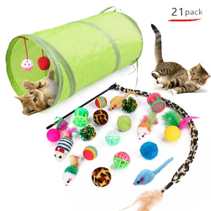 Lot de 21 jouets pour chats incluant tunnel vert, plumes et souris pour le jeu actif