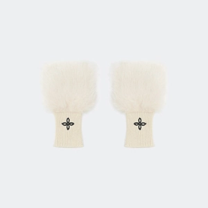 Mitaines élégantes en fausse fourrure crème avec broderie florale noire