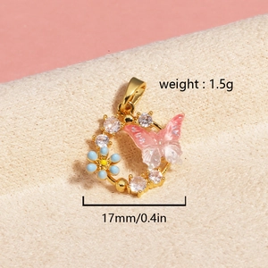 Close-up of 17mm butterfly flower pendant with zircons and 1.5g weight detail
