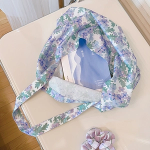 Floral print cotton tote bag and matching hair tie set in a fresh pastoral style