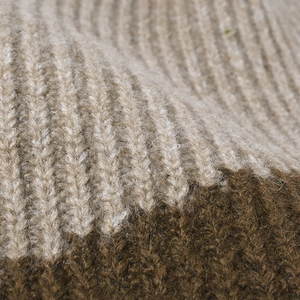 Thick dual-layer rib-knit beanie with beige and olive green color-blocking design
