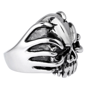 Gothic punk skull claw ring for men in oxidized stainless steel with vintage silver finish
