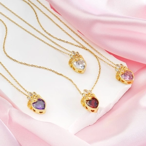 Heart Crown Pendant Necklace Copper Gold Plated With Heart Cubic Zirconia Stainless Steel Chain Elegant Jewelry For Women