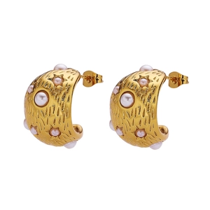 Vintage 18k gold plated C-shaped hoop earrings with pearls and star engraving detail
