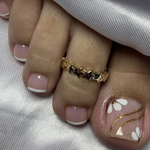 Fresh White Floral Press On Toenails French Style Simple Fake Toe Nails For Women High Shine Finish ABS Resin Foot Decor
