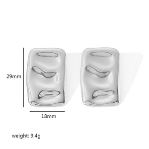 Detail view of silver rectangular earrings with dimensions 29mm by 18mm and weight 9.4g