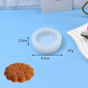 Macro view of 8.3cm round cookie-shaped silicone mold for DIY mousse cakes and biscuits
