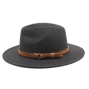 Chapeau de soleil Panama noir tressé avec ceinture en daim et pompons dorés