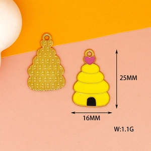 Detail of gold-plated honeycomb pendant showing 25mm height and colorful enamel finish