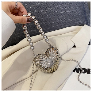 Silver Heart Shaped Metal Evening Bag With Artificial Pearl Handle And Beaded Chain Shell Texture Hard Shell Mini Bag For Party