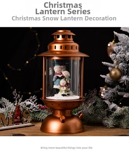 Lanterna natalizia vintage in bronzo con pupazzi di neve e neve vorticosa decorativa