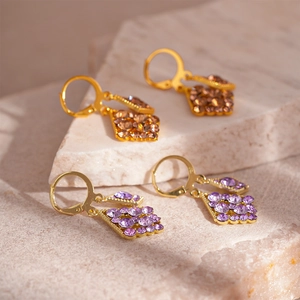 Vintage Rhombus Lever Back Drop Earrings With Rhinestones And Steel Earring Post Geometric Light Luxury For Women