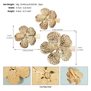 Dreiteiliges goldenes Blumen-Haarspangen-Set mit Details zur Eisenblütenstruktur und Größe