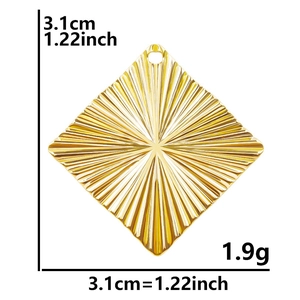 Gold rhombus pendant in 304 stainless steel with radial texture and size measurements