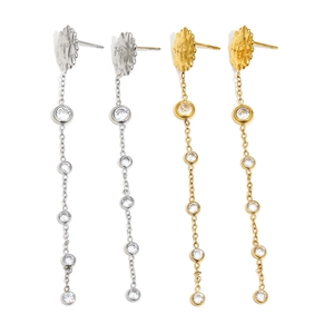 Boucles d'oreilles soleil minimalistes en plaqué or 18K avec de longs glands en zircon