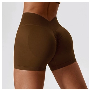 Détail du short de fitness sans couture à taille haute en V avec effet froncé sur les fessiers