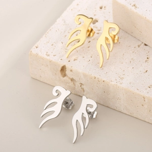 Minimalist leaf-shaped titanium steel stud earrings in gold and silver finishes