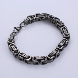 Classic 9mm black Byzantine stainless steel chain bracelet for men with lobster clasp