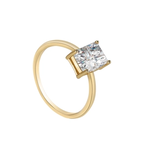 Minimalist gold ring featuring a clear square princess cut cubic zirconia solitaire