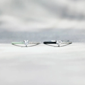 S925 sterling silver heart-cut zircon rings with mint green and black enamel finish