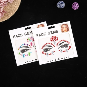 Ensembles de bijoux de visage scintillants multicolores et rouges pour maquillage de fête