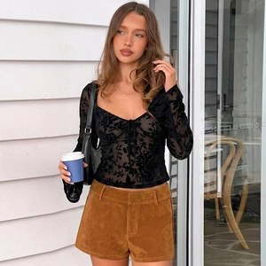 T-Shirt En Maille Transparente Sexy Pour Femmes Dentelle À Fleurs Manches Longues Évasées Lacets Devant Crop Top Slim Fit